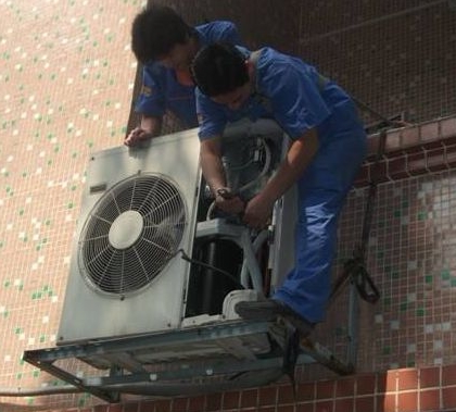 为什么空调运转正常，制冷效果确很差​，实例维修